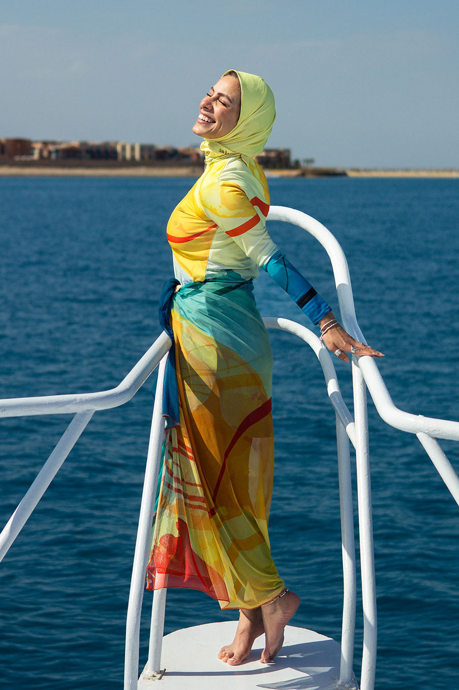 Sunsburst Waves Waist Wrap