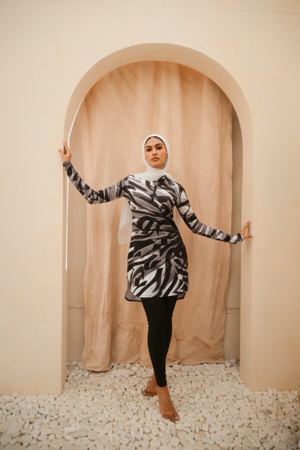 Huruf Black (Top Only)