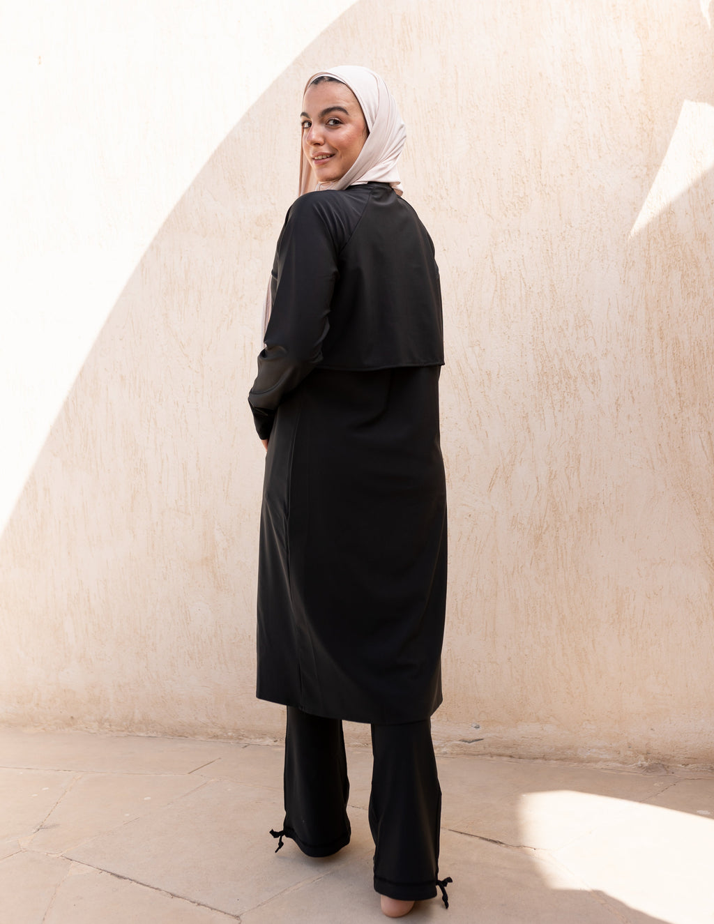 Flow Black Top